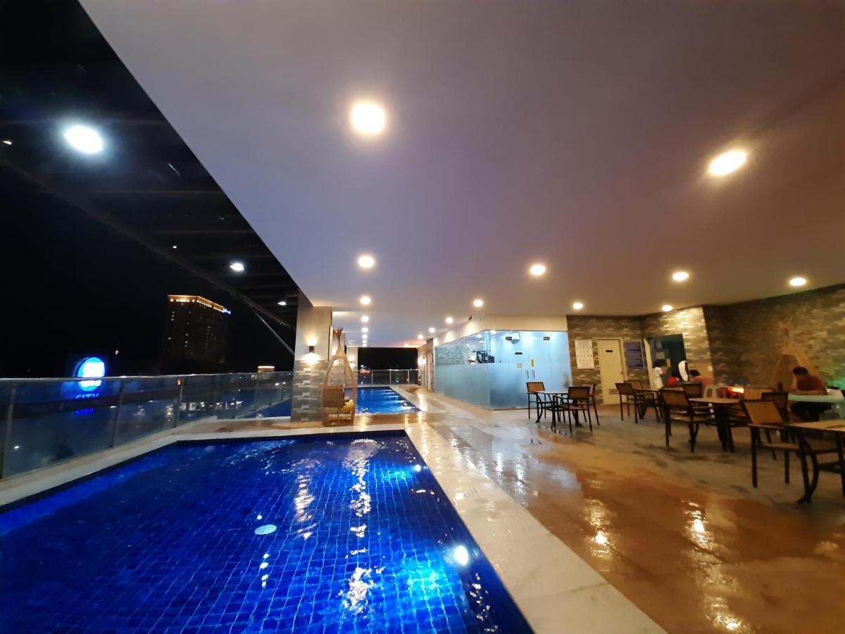 1809 Sunvida Tower Condo Across Sm City Cebu Exterior foto